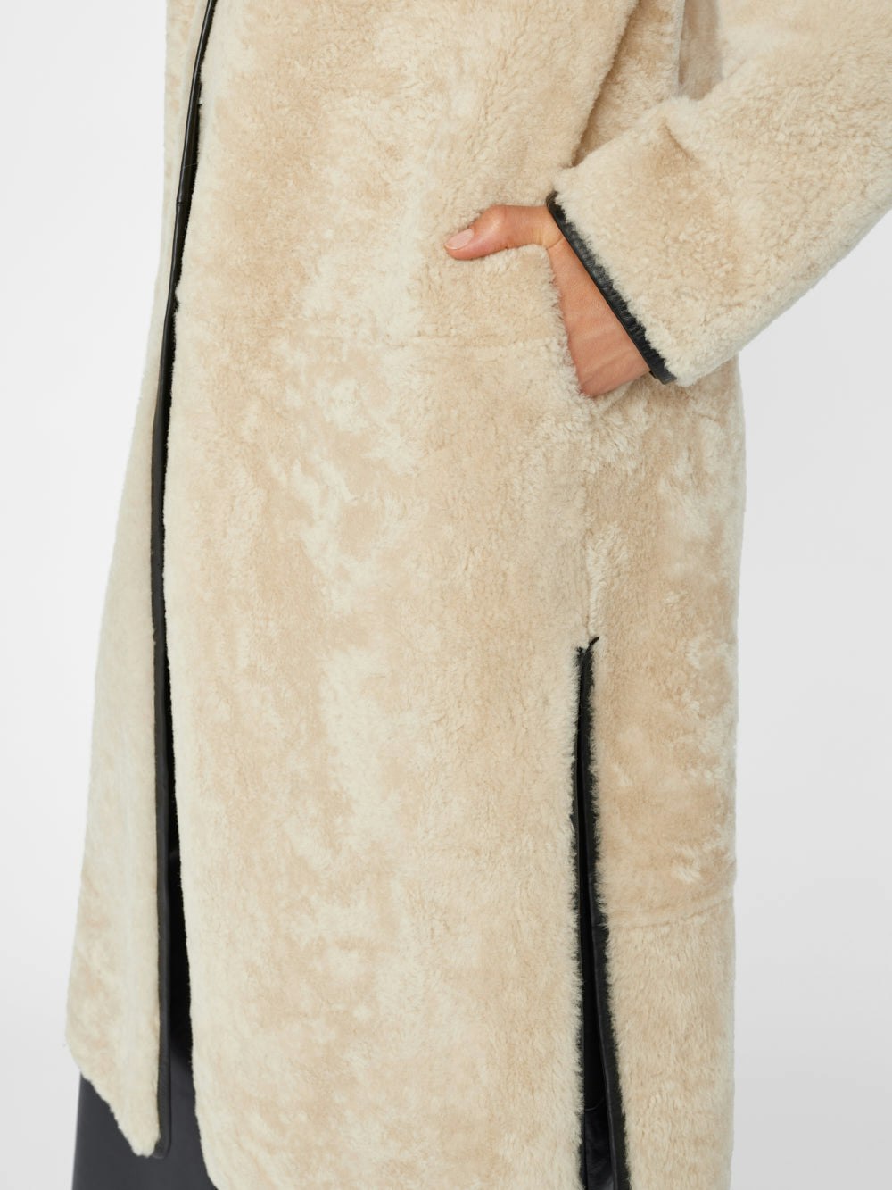 coat shearling pocket view alt:size